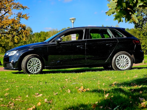 Used Audi A3 2017 for sale - 76115566: Photo 4