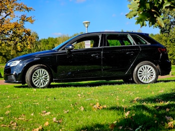 Used Audi A3 2017 for sale - 76115566: Photo 4