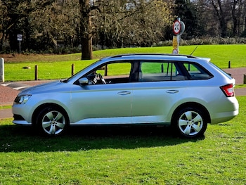 Used Skoda Fabia 2017 for sale - 77889325: Photo