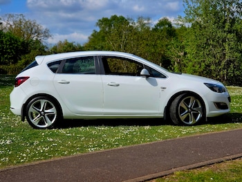 Used Vauxhall Astra 2013 for sale - 78328596: Photo