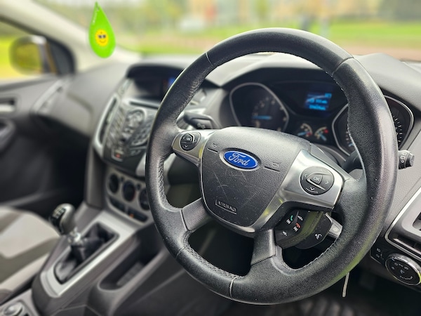 Used Ford Focus 2012 for sale - 76271576: Photo 10
