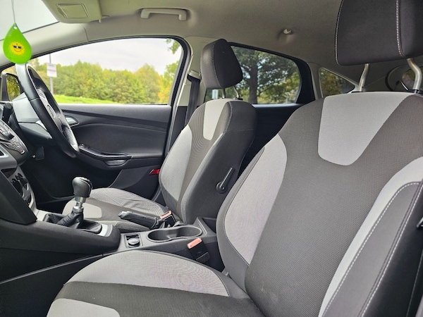 Used Ford Focus 2012 for sale - 76271576: Photo 13