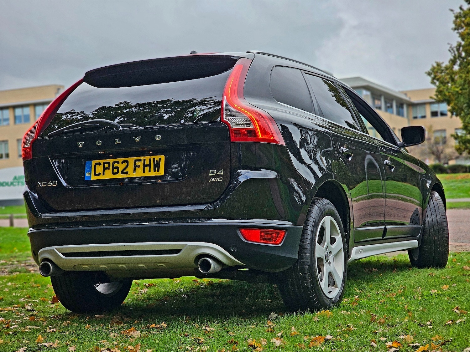 Used Volvo XC60 2012 for sale - 76329941: Photo 2