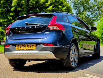 Used Volvo V40 2014 for sale - 78899951: Photo