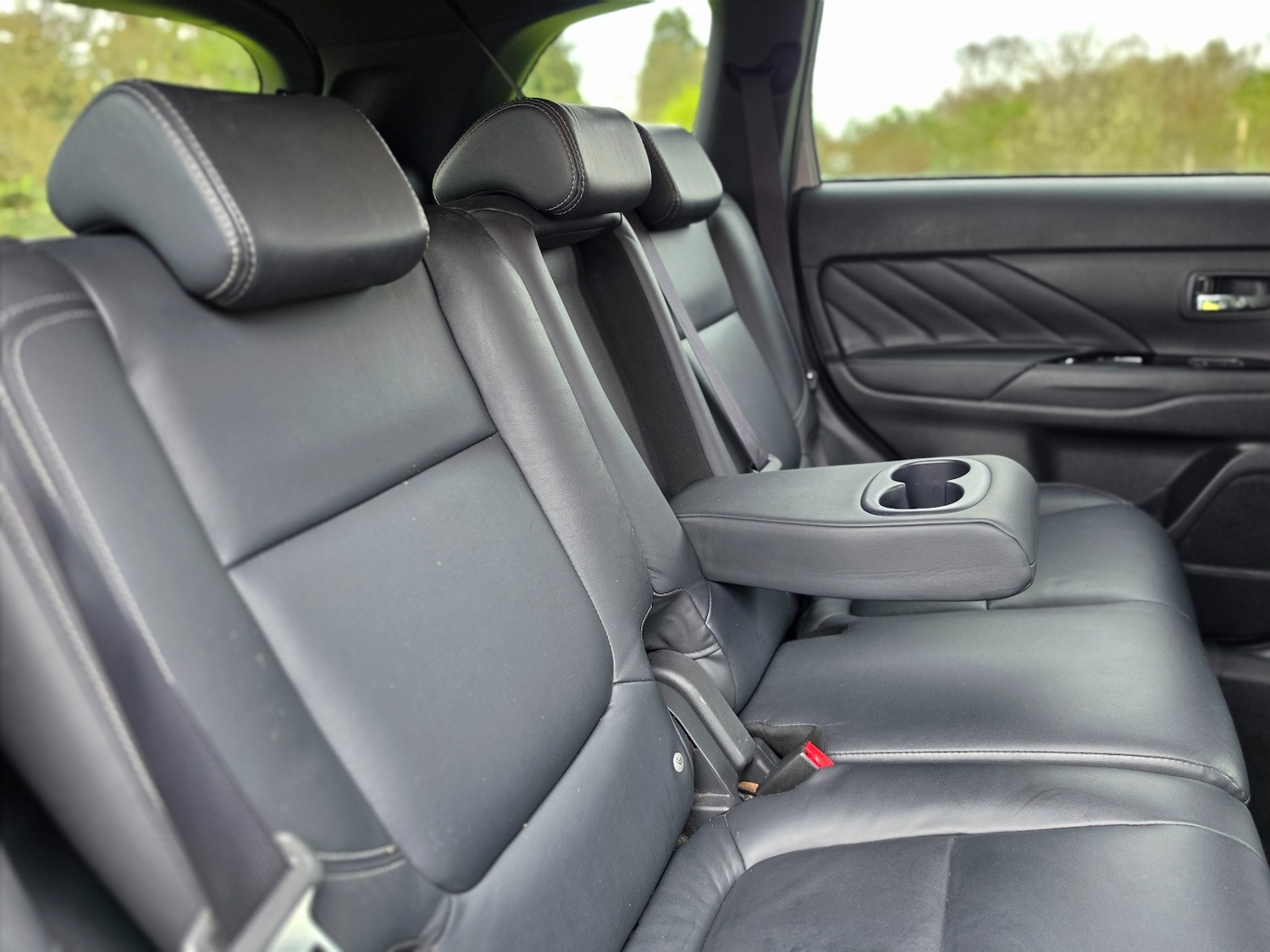 Used Mitsubishi Outlander 2019 for sale - 77997035: Photo 12