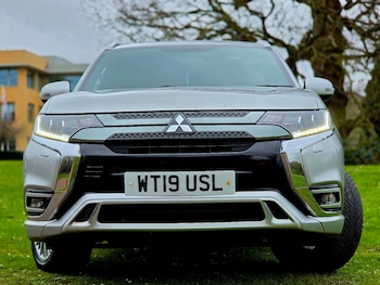 Used Mitsubishi Outlander 2019 for sale - 77997035: Photo