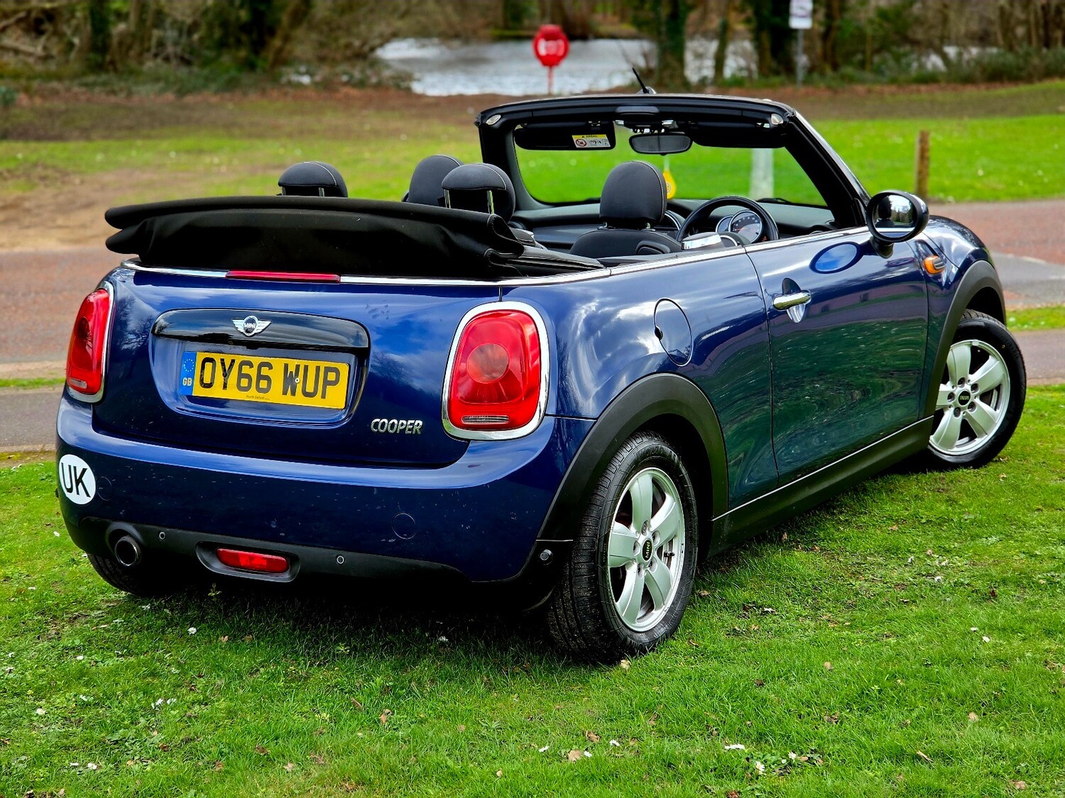 Used MINI Convertible 2016 for sale - 77896161: Photo 10