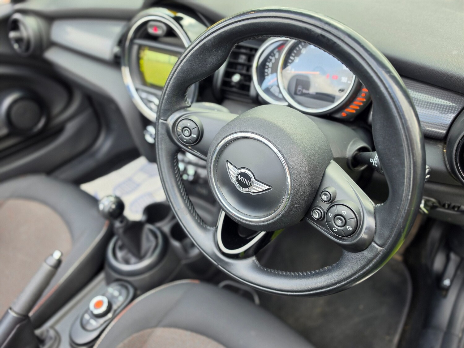 Used MINI Convertible 2016 for sale - 77896161: Photo 12