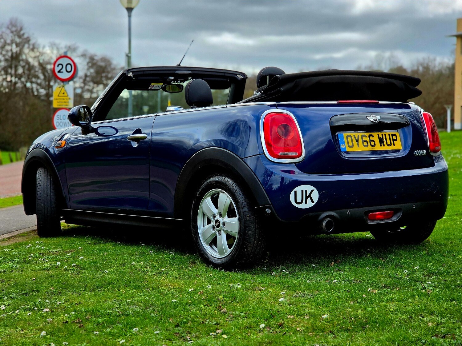 Used MINI Convertible 2016 for sale - 77896161: Photo 7