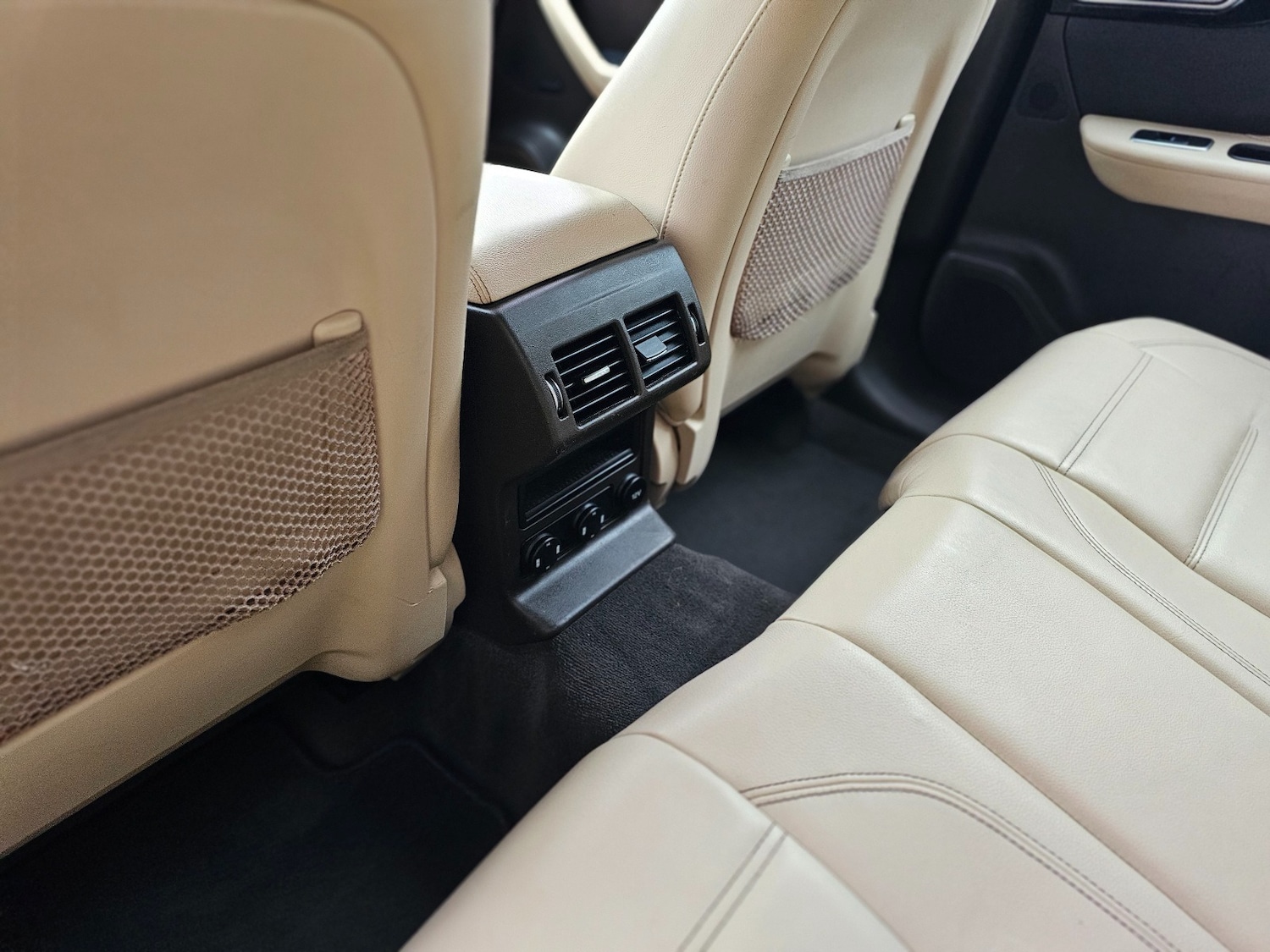 Used Jaguar F-Pace 2016 for sale - 76379596: Photo 15