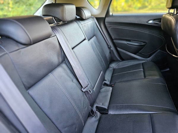 Used Vauxhall Astra 2014 for sale - 76212131: Photo 14
