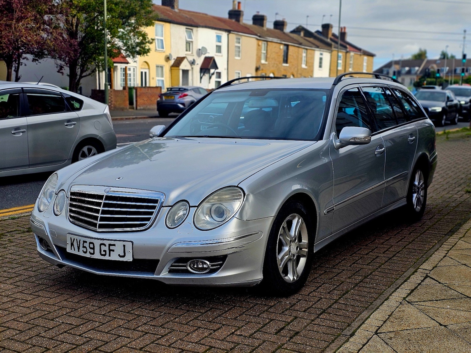 Used Mercedes-Benz E Class 2009 for sale - 76390296: Photo 1