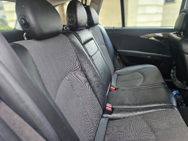 Used Mercedes-Benz E Class 2009 for sale - 76390296: Photo 11