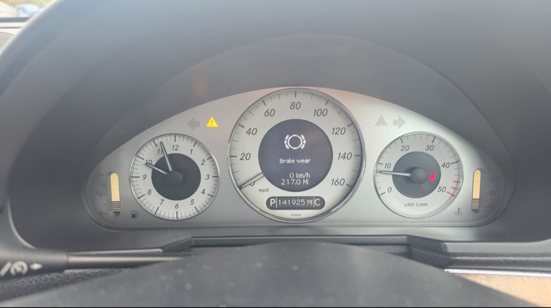 Used Mercedes-Benz E Class 2009 for sale - 76390296: Photo 18