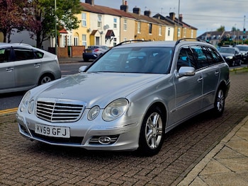 Used Mercedes-Benz E Class 2009 for sale - 76390296: Photo