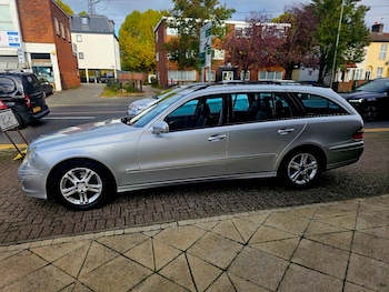 Used Mercedes-Benz E Class 2009 for sale - 76390296: Photo
