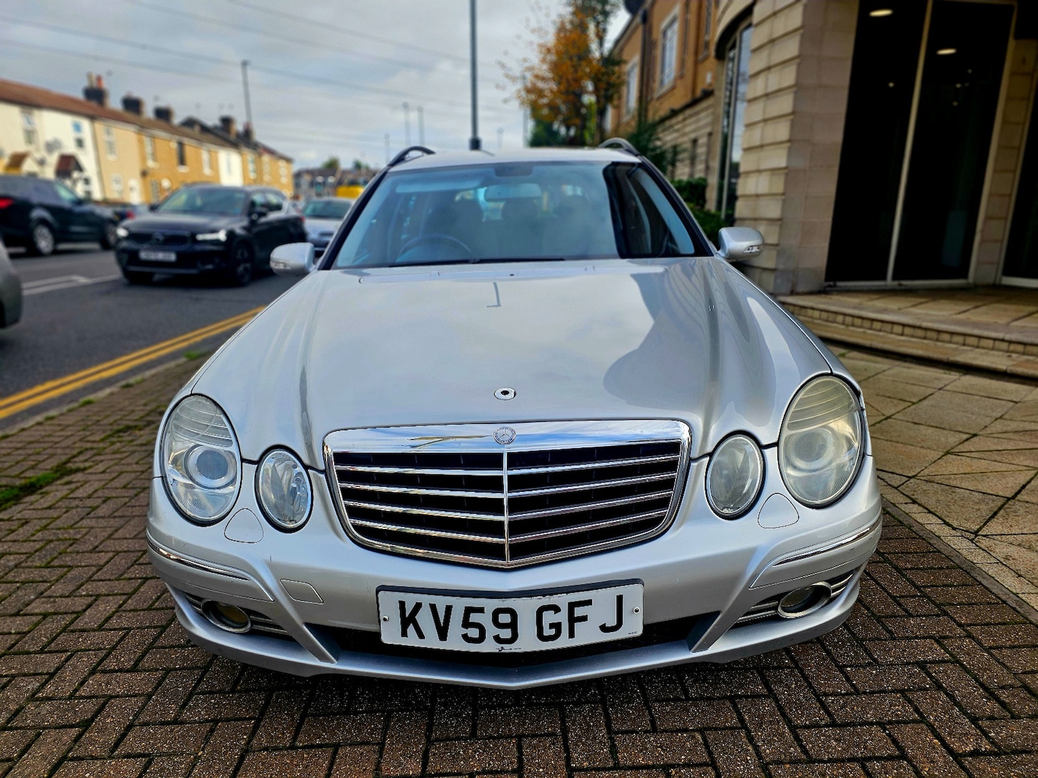 Used Mercedes-Benz E Class 2009 for sale - 76390296: Photo 3