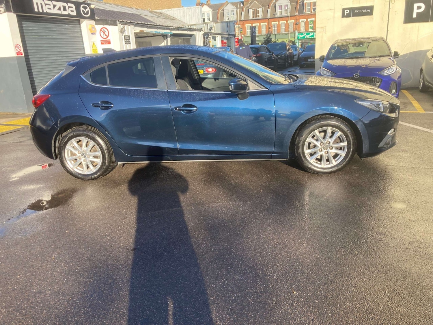 Used Mazda Mazda3 2015 for sale - 76440051: Photo 2