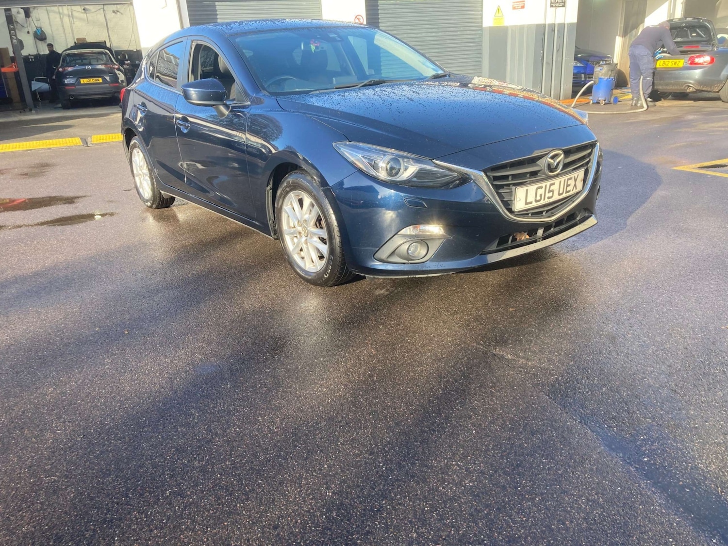 Used Mazda Mazda3 2015 for sale - 76440051: Photo 3