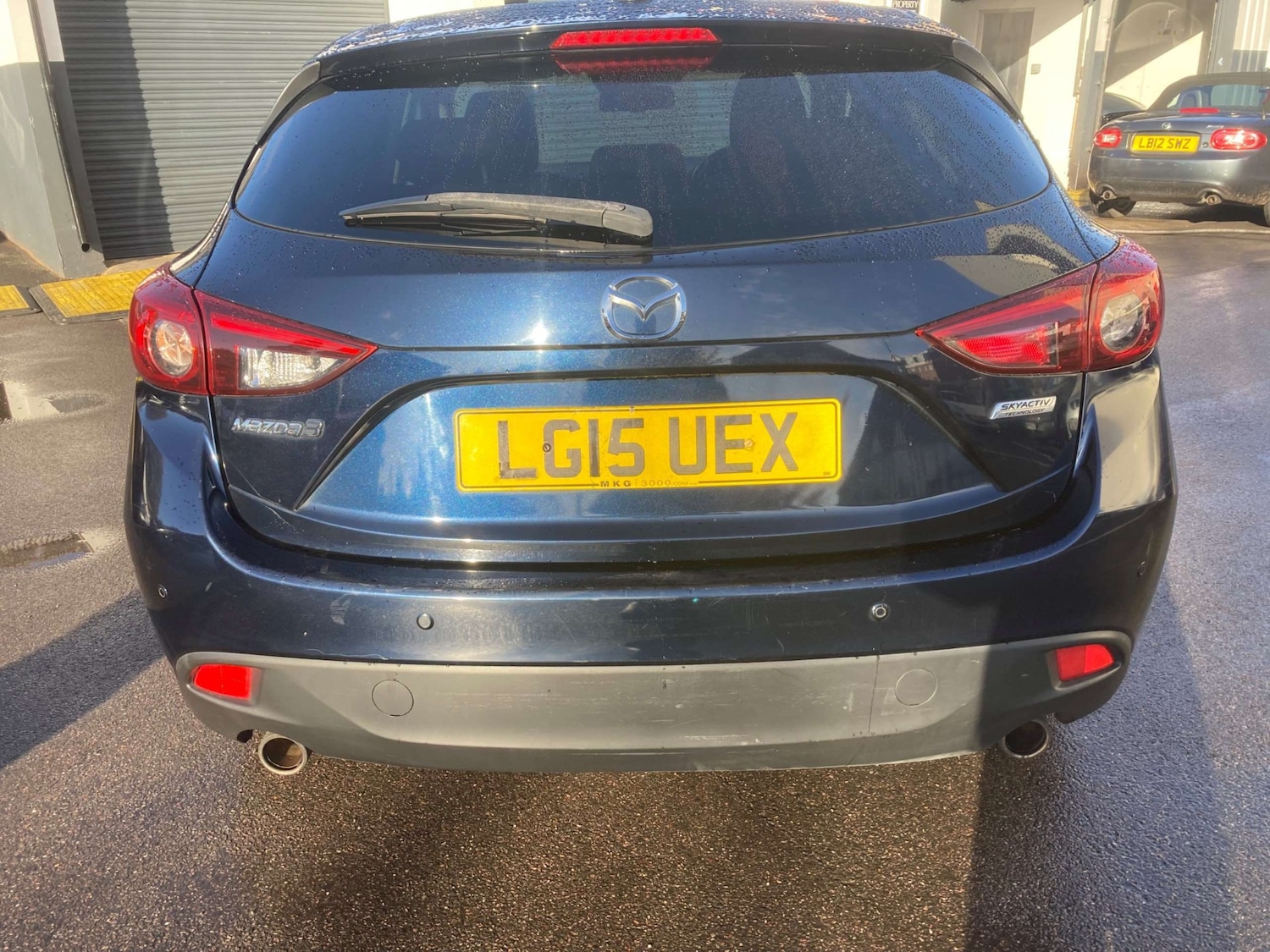 Used Mazda Mazda3 2015 for sale - 76440051: Photo 4