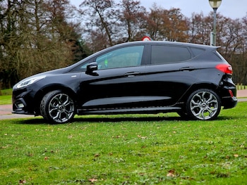 Used Ford Fiesta 2018 for sale - 77590358: Photo