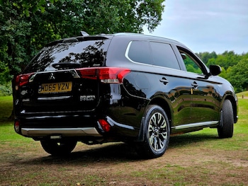 Used Mitsubishi Outlander 2015 for sale - 75383542: Photo