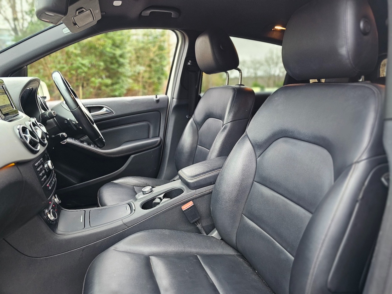 Used Mercedes-Benz B Class 2012 for sale - 77314254: Photo 13