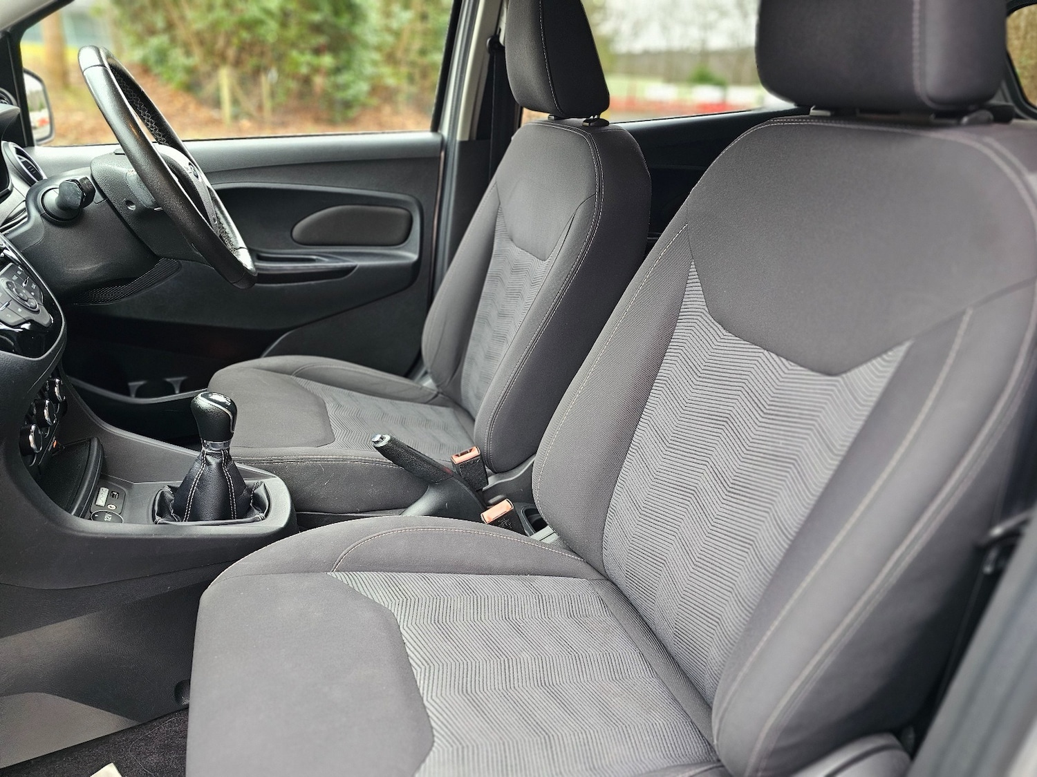 Used Ford Ka+ 2017 for sale - 77164803: Photo 14