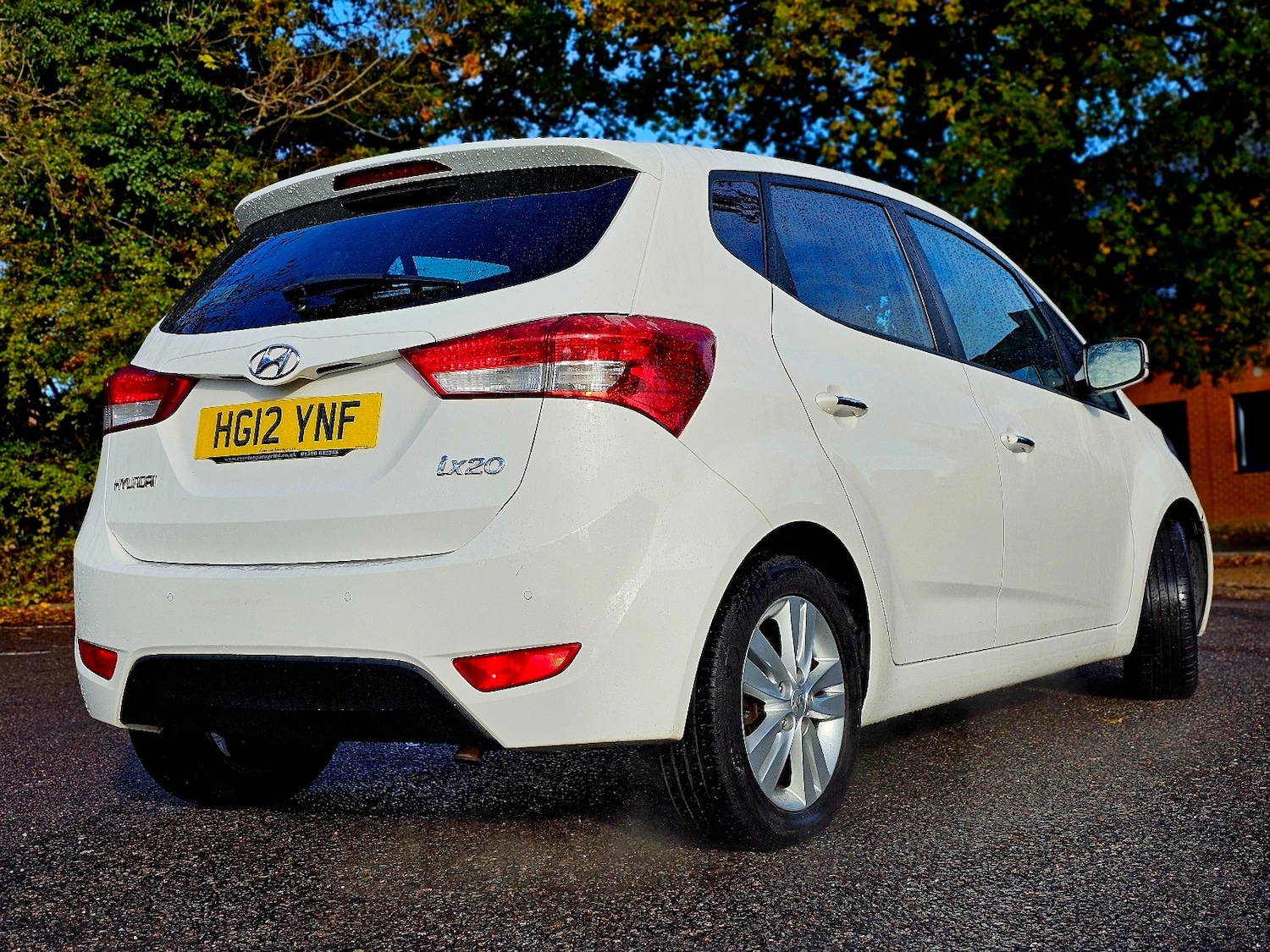 Used Hyundai Ix20 2012 for sale - 76422279: Photo 2