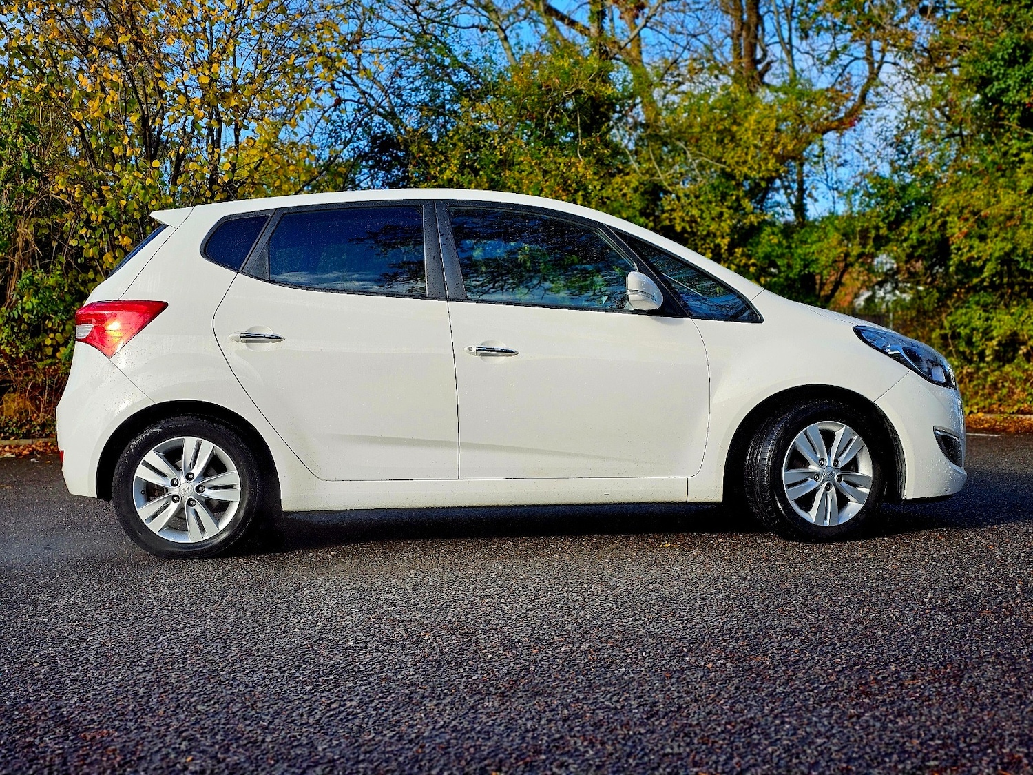 Used Hyundai Ix20 2012 for sale - 76422279: Photo 3