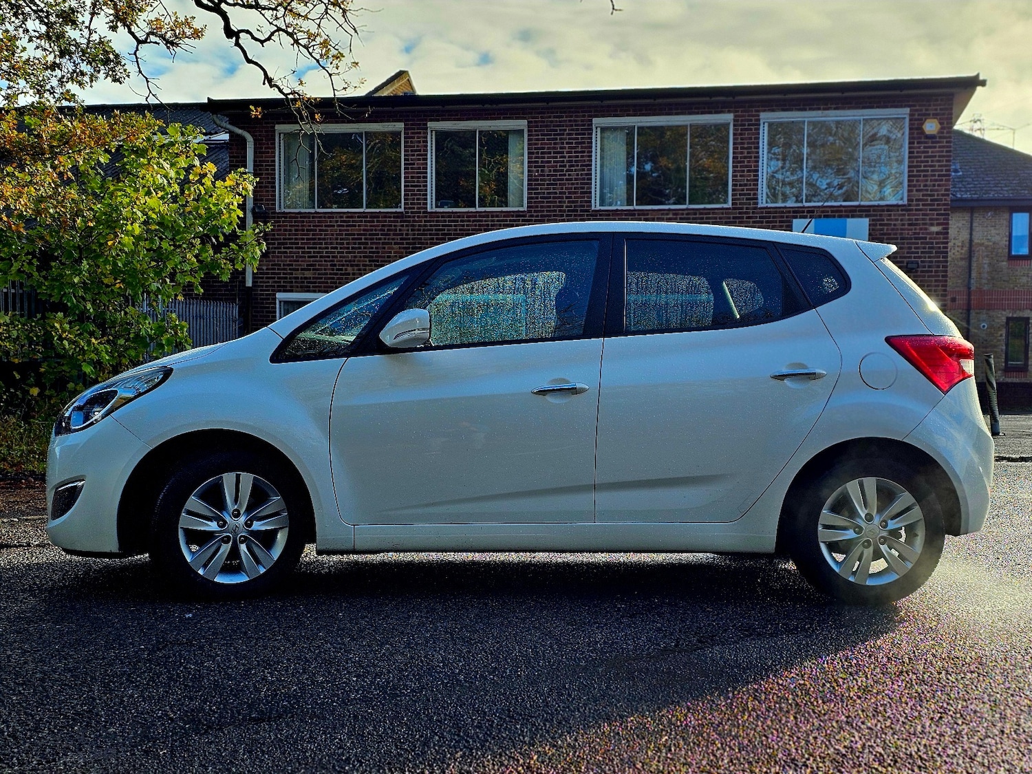 Used Hyundai Ix20 2012 for sale - 76422279: Photo 4