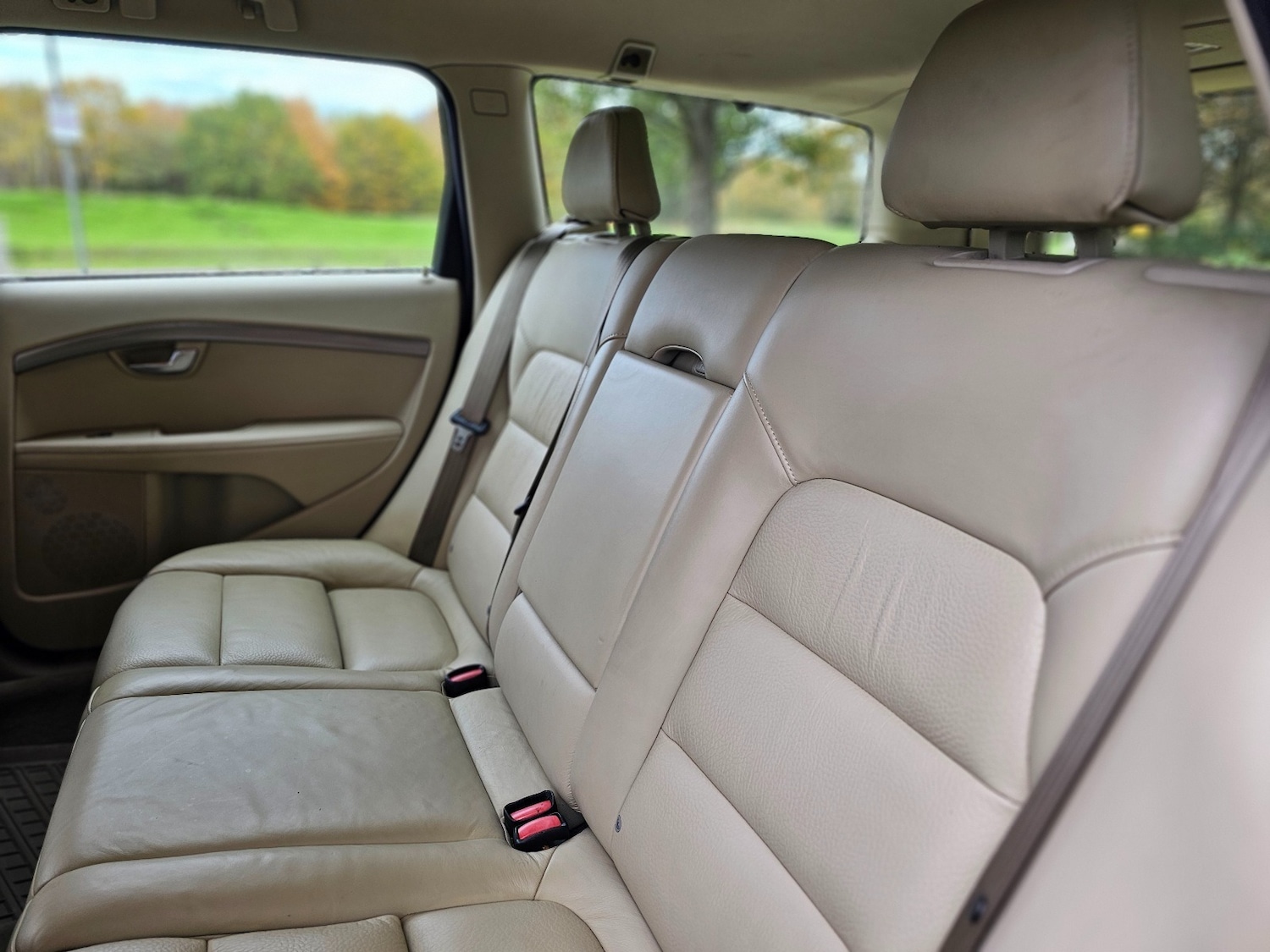 Used Volvo V70 2013 for sale - 76477552: Photo 14