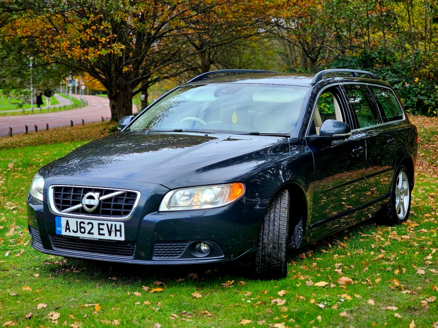 Used Volvo V70 2013 for sale - 76477552: Photo 8