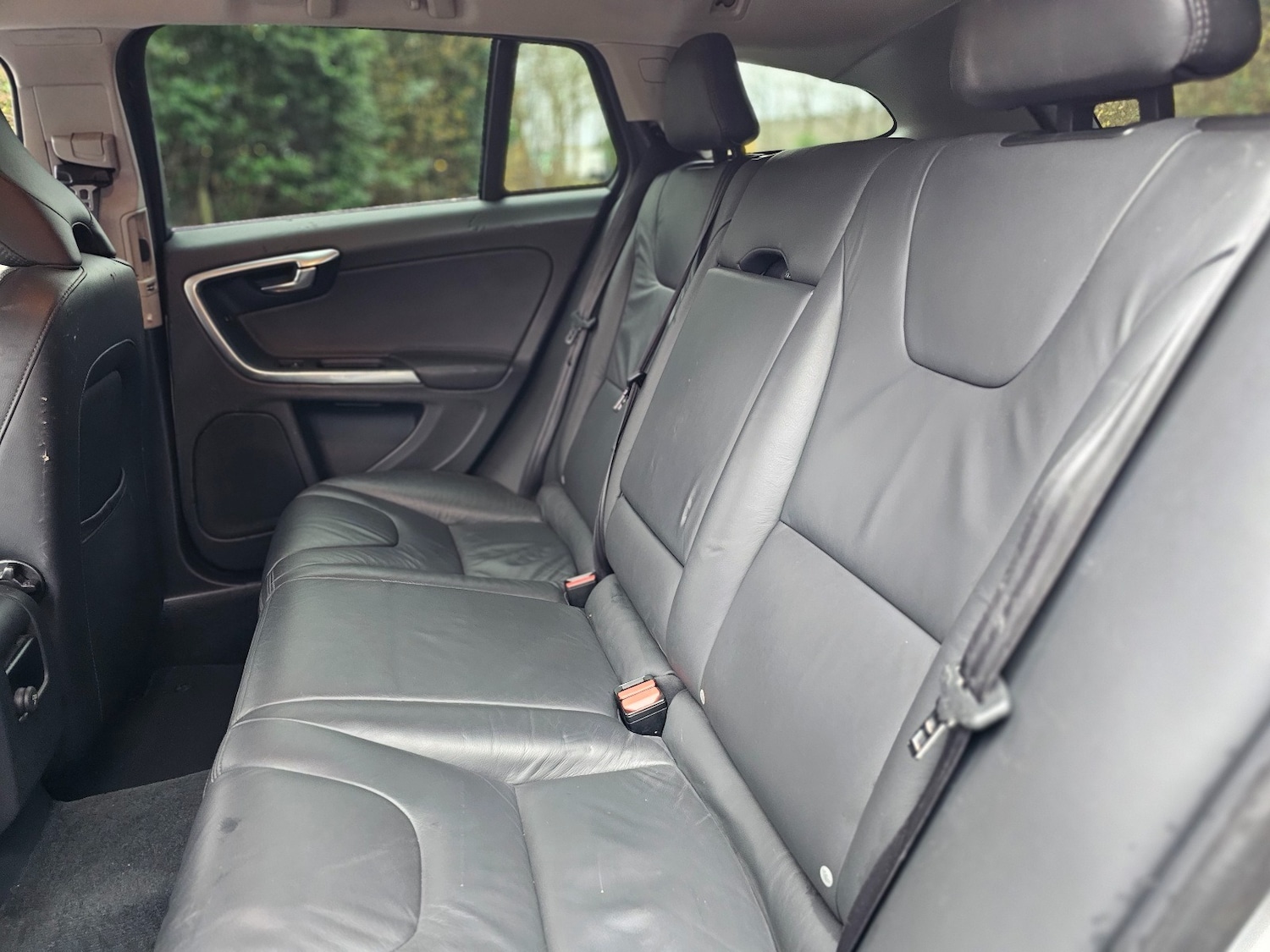 Used Volvo V60 2013 for sale - 76897209: Photo 12