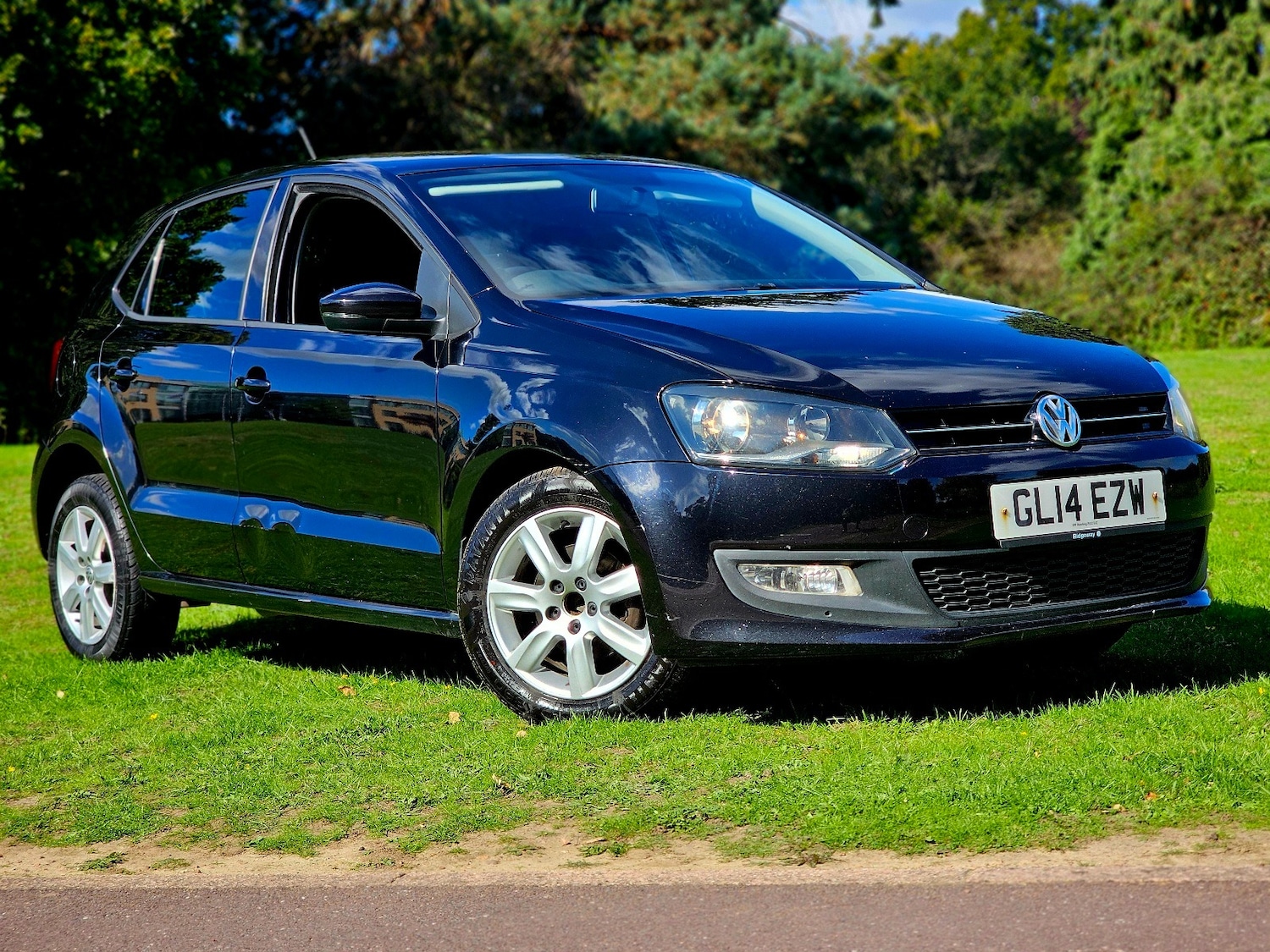 Used Volkswagen Polo 2014 for sale - 76062382: Photo 1