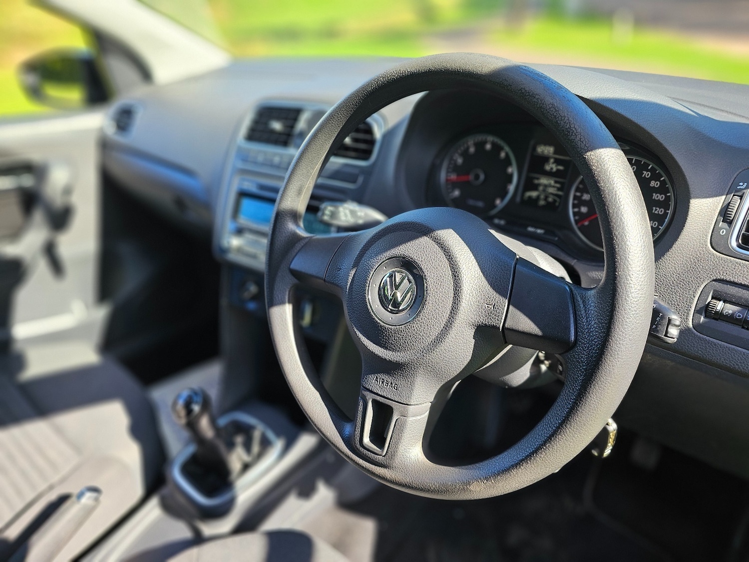 Used Volkswagen Polo 2014 for sale - 76062382: Photo 9