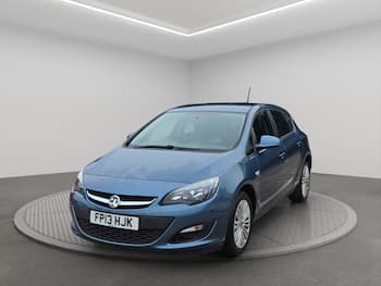Used Vauxhall Astra 2013 for sale - 79762636: Photo