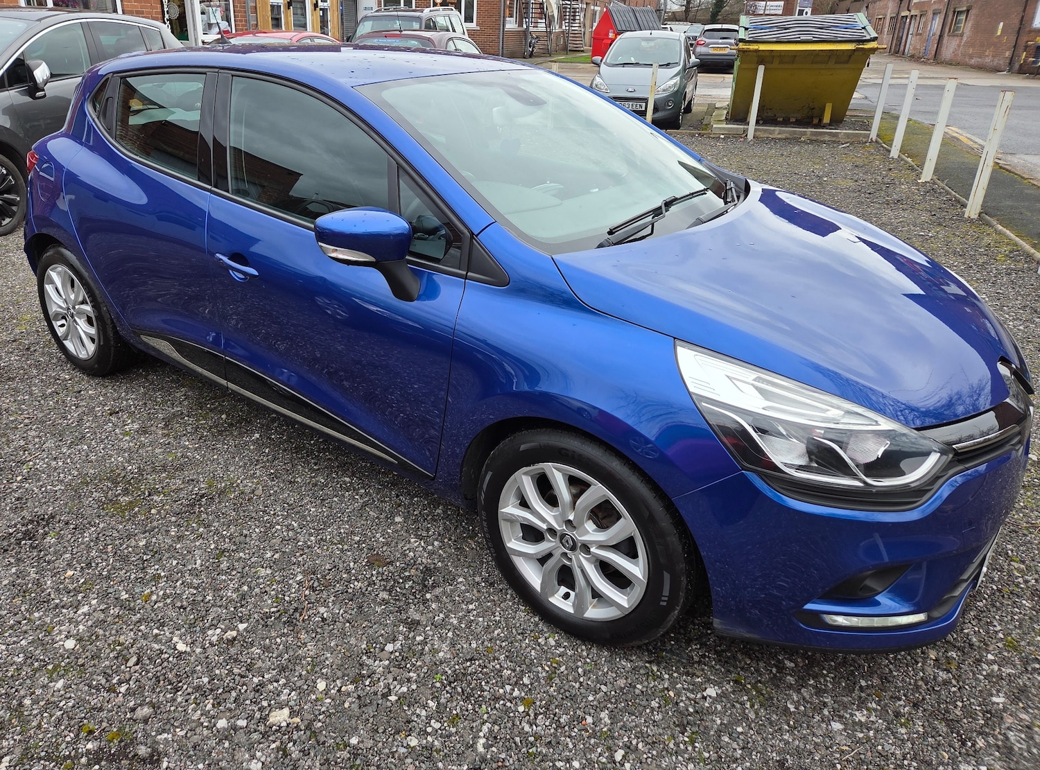 Used Renault Clio 2017 for sale - 78032044: Photo 4