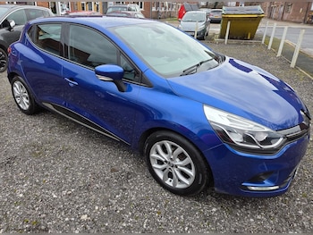 Used Renault Clio 2017 for sale - 78032044: Photo