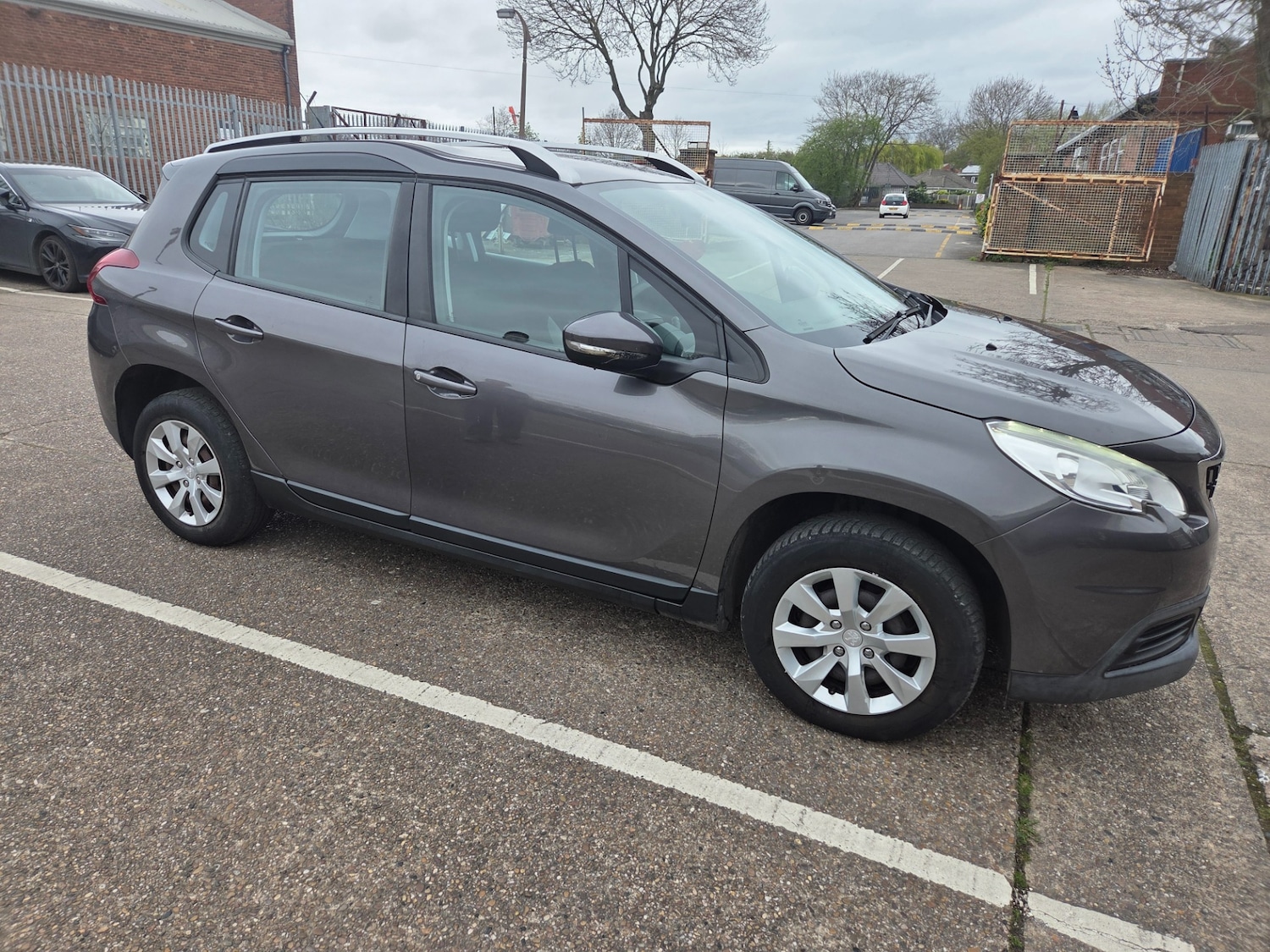 Used Peugeot 2008 2017 for sale - 78139447: Photo 12
