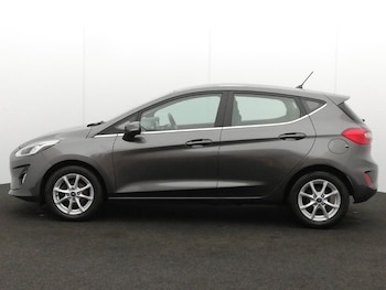 Used Ford Fiesta 2018 for sale - 79549764: Photo