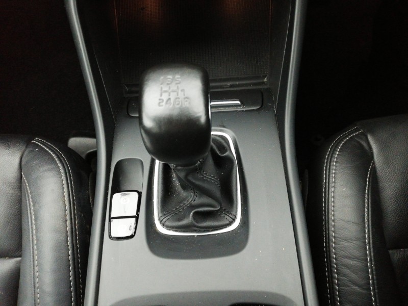 Used Volvo XC40 2022 for sale - 77569121: Photo 12