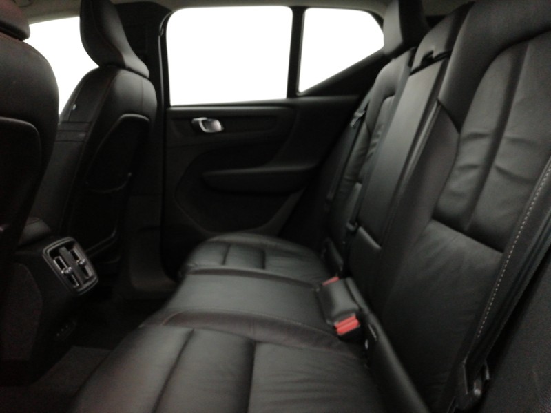 Used Volvo XC40 2022 for sale - 77569121: Photo 6