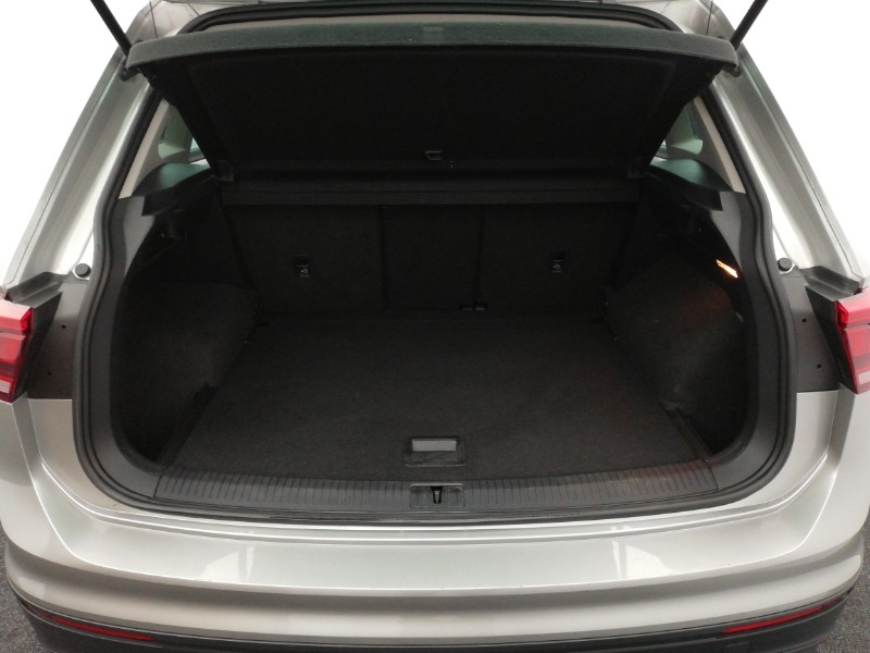 Used Volkswagen Tiguan 2020 for sale - 76834205: Photo 8
