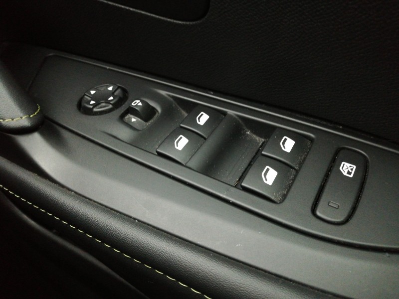 Used Peugeot 208 2022 for sale - 77933590: Photo 15