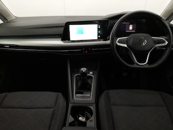 Used Volkswagen Golf 2024 for sale - 78467333: Photo