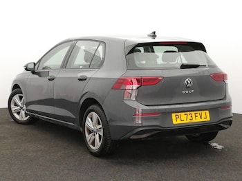 Used Volkswagen Golf 2024 for sale - 78467333: Photo