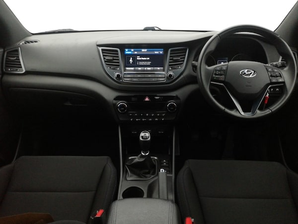 Used Hyundai TUCSON 2018 for sale - 76199440: Photo 2