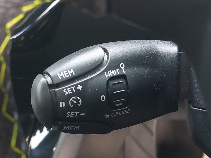 Used Peugeot 208 2023 for sale - 77777394: Photo 15