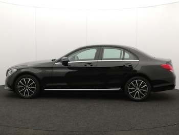 Used Mercedes-Benz C Class 2018 for sale - 77823053: Photo